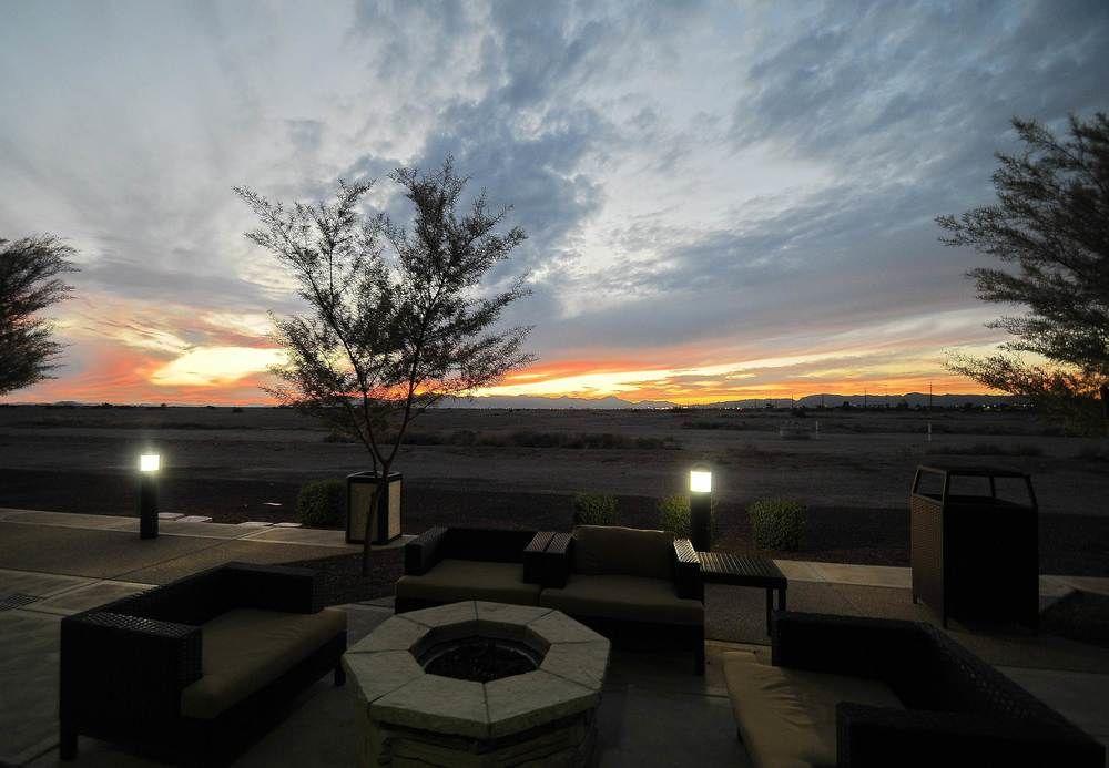 Courtyard Phoenix Chandler/Fashion Center Esterno foto