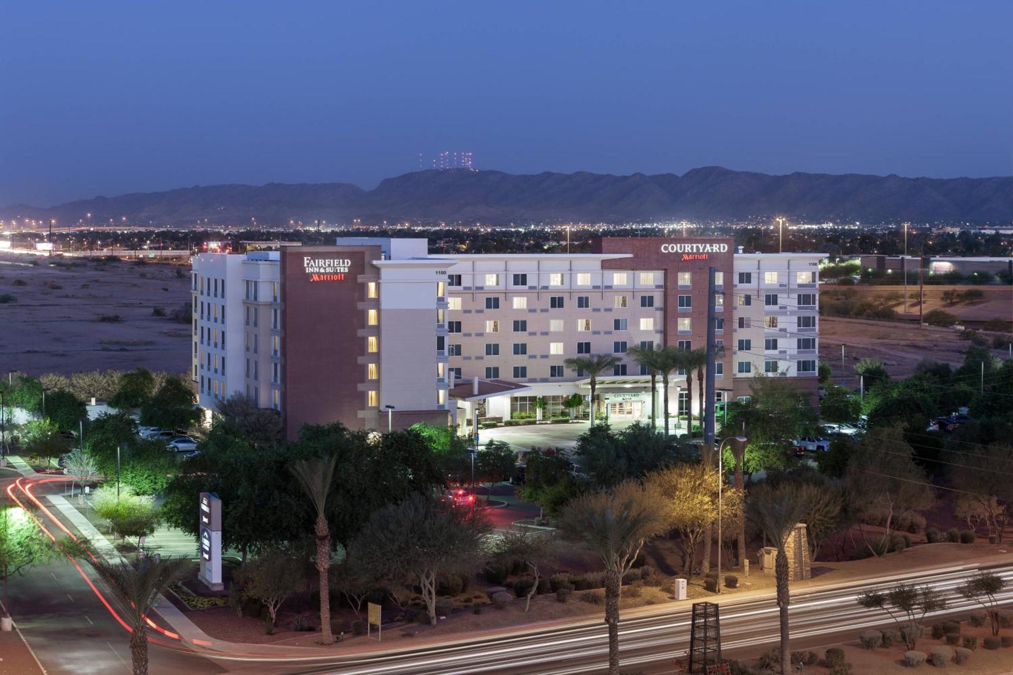 Courtyard Phoenix Chandler/Fashion Center Esterno foto